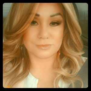 Meet your Posher, Sandra